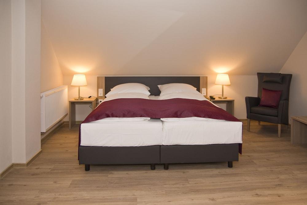 Troll'S Brauhaushotel Medebach Exteriör bild