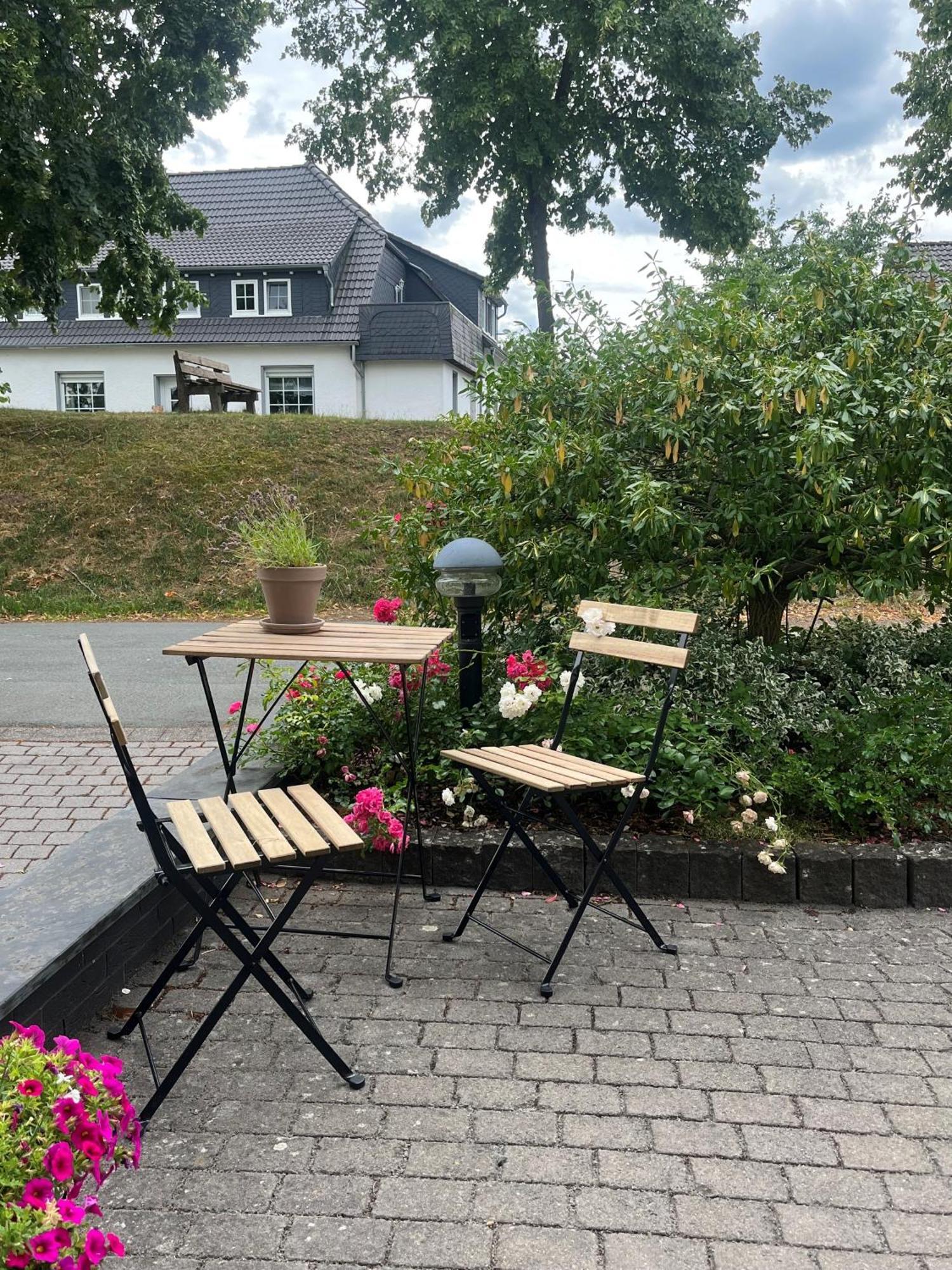 Troll'S Brauhaushotel Medebach Exteriör bild